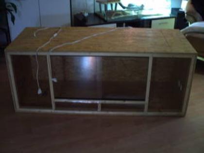 Verkaufe OSB Terrarium 155x60x60