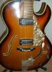 Wunderschöne Gitarre / seit etwa 35 Jahren in unserem Besitz