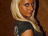 Süsser blonder Engel sucht.
