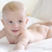 Hochzeit Babybauch Neugeborenes Baby.
