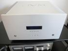 AVM Ovation SA8. 2 High End Endstufe in silber Top